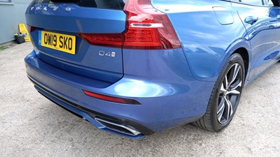 Lot 117 - 2019 VOLVO	V60 R-DESIGN D4 AUTO