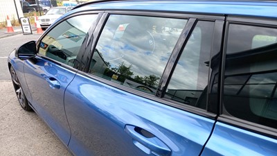 Lot 117 - 2019 VOLVO	V60 R-DESIGN D4 AUTO