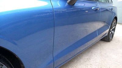 Lot 117 - 2019 VOLVO	V60 R-DESIGN D4 AUTO