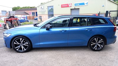 Lot 117 - 2019 VOLVO	V60 R-DESIGN D4 AUTO