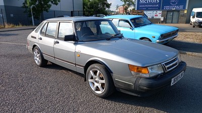 Lot 38 - 1992 SAAB 900 S TURBO