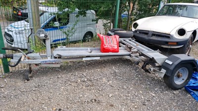 Lot 7 - TOWING DOLLY