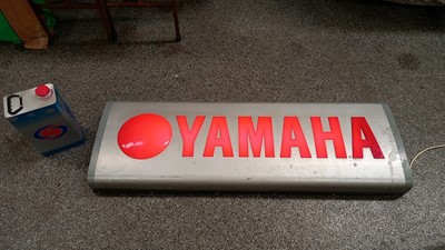 Lot 196 - YAMAHA ILLUMINATED SIGN