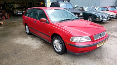 Lot 120 - 1998 VOLVO V40 1.8I