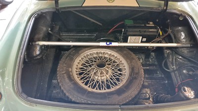 Lot 202 - 1971 MG B SEBRING REPLICA