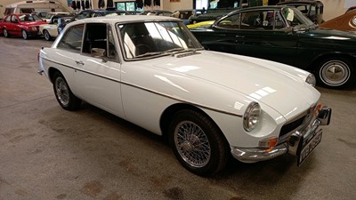 Lot 198 - 1974 MG B GT