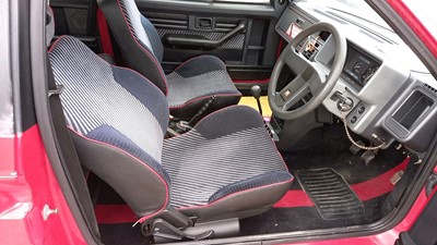 Lot 362 - 1990 CITROEN AX GT