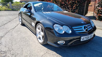 Lot 398 - 2006 MERCEDES SL500 AUTO