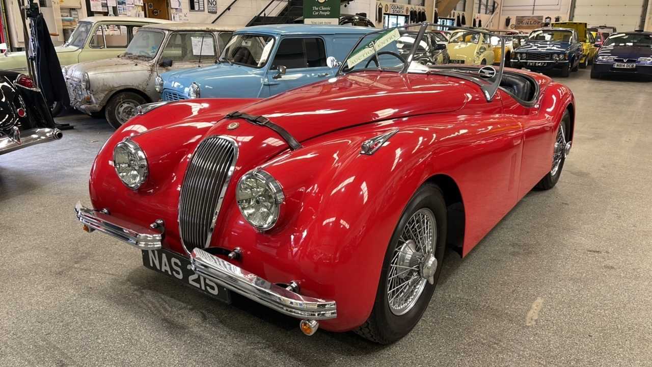 Lot 464 - 1952 JAGUAR XK120
