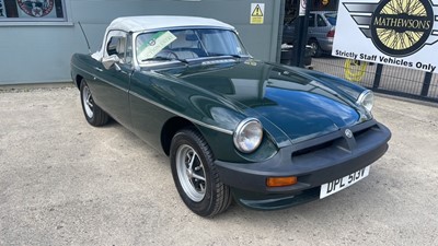 Lot 482 - 1979 MG B
