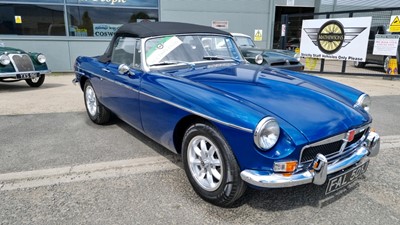 Lot 20 - 1971 MG B SPORTS