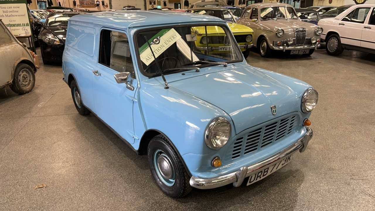 Lot 157 - 1972 AUSTIN MINI 850 VAN