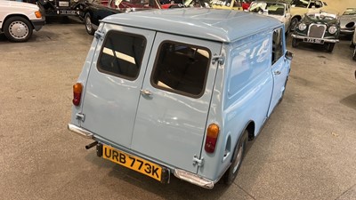 Lot 157 - 1972 AUSTIN MINI 850 VAN