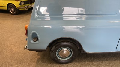 Lot 157 - 1972 AUSTIN MINI 850 VAN