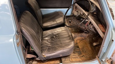 Lot 157 - 1972 AUSTIN MINI 850 VAN