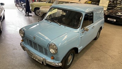Lot 157 - 1972 AUSTIN MINI 850 VAN