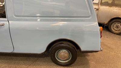 Lot 157 - 1972 AUSTIN MINI 850 VAN