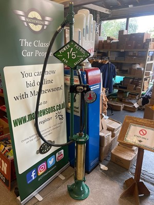 Lot 401 - PETROL PUMP