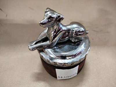 Lot 251 - DOG CAR MASCOT