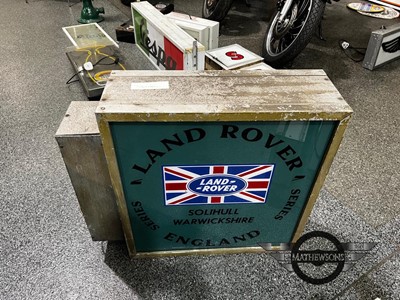 Lot 69 - LAND ROVER ILLUMINATED SIGN