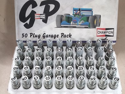 Lot 259 - 50 SPARK PLUGS CASE
