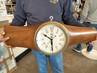Lot 109 - WW1 RAF CLOCK PROPELLER