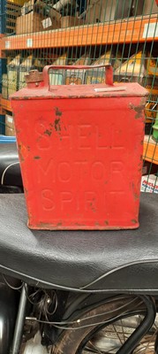 Lot 299 - SHELL MOTOR SPIRIT CAN