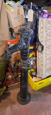 Lot 406 - DECORATIVE IRON WATER PUMP