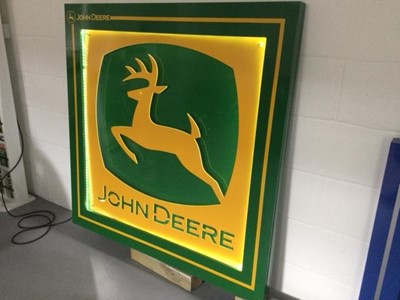 Lot 315 - LARGE ILLUMINATED JOHN DEERE SIGN