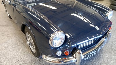 Lot 195 - 1966 TRIUMPH SPITFIRE 4