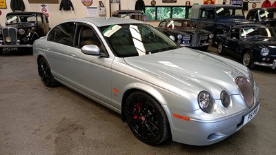 Lot 224 - 2007 JAGUAR S-TYPE R AUTO