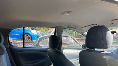 Lot 272 - 2001 TOYOTA YARIS GS