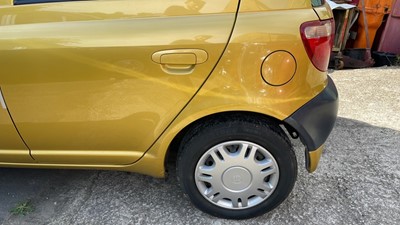 Lot 272 - 2001 TOYOTA YARIS GS