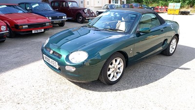 Lot 288 - 1999 MG F