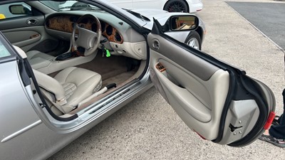 Lot 348 - 1998 JAGUAR XK8