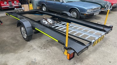 Lot 388 - SINGLE AXEL CAR TRAILER