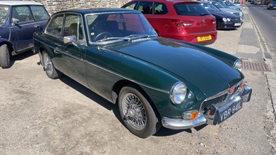 Lot 450 - 1972 MG B GT
