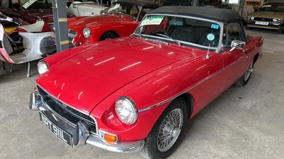 Lot 72 - 1972 MG B ROADSTER SPORTS