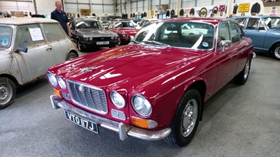 Lot 310 - 1970 JAGUAR 4.2 XJ6