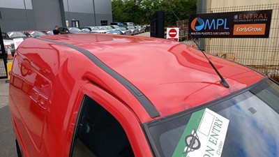 Lot 638 - 2002 FORD ESCORT 55 D VAN