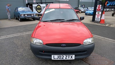 Lot 638 - 2002 FORD ESCORT 55 D VAN