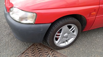 Lot 638 - 2002 FORD ESCORT 55 D VAN