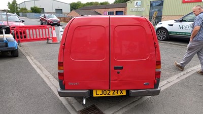Lot 638 - 2002 FORD ESCORT 55 D VAN