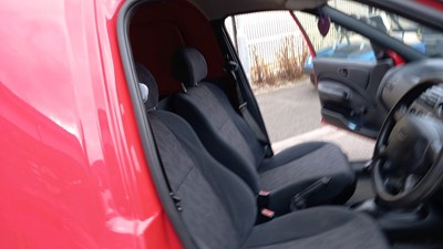 Lot 638 - 2002 FORD ESCORT 55 D VAN