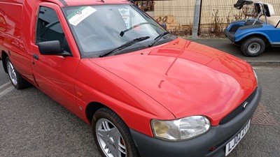 Lot 638 - 2002 FORD ESCORT 55 D VAN
