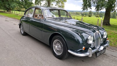 Lot 163 - 1968 JAGUAR MK2