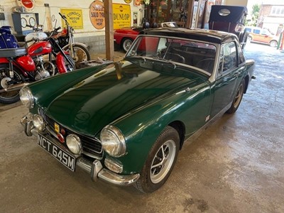 Lot 228 - 1973 MG MIDGET