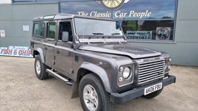 Lot 392 - 2006 LAND ROVER DEFENDER 110 TD5 XS