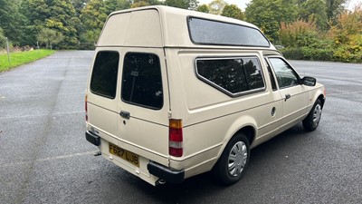 Lot 441 - 1988 FORD ESCORT 35