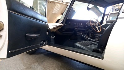Lot 548 - 1973 JAGUAR E TYPE V12 COUPE